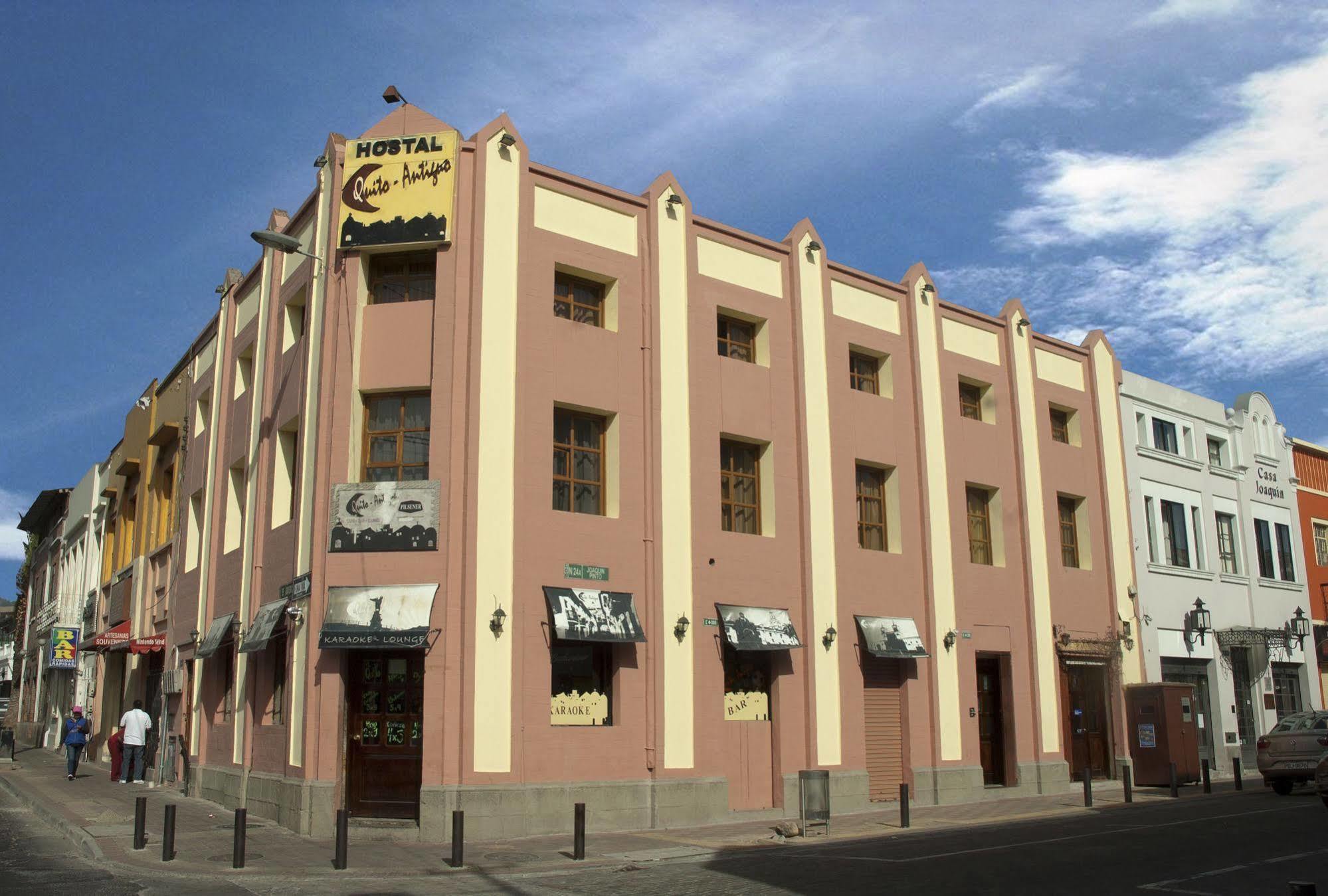 Hotel Quito Antiguo Exterior photo